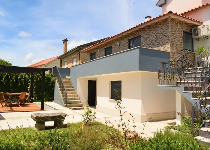 Casa Da Romeira 펜션 폰테 데 리마